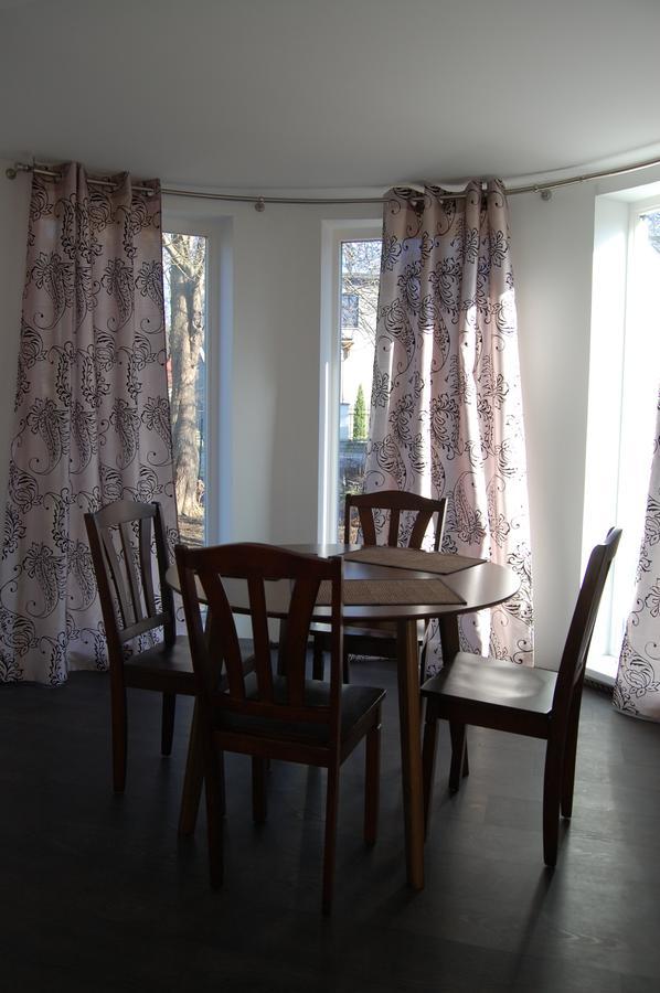 Kaunis Guesthouse Tallinn Buitenkant foto