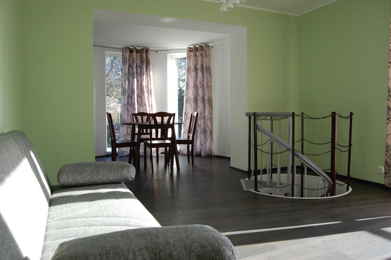 Kaunis Guesthouse Tallinn Buitenkant foto